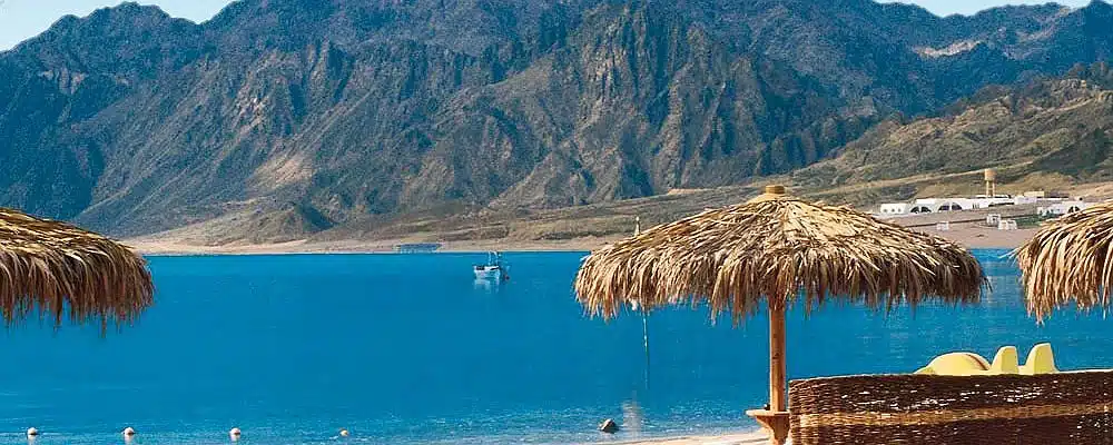 شواطئ العين السخنة المناسبة لرحلات اليوم الواحد