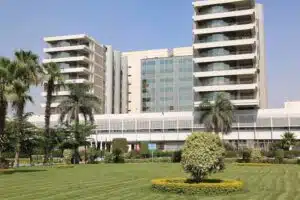 مستشفى معهد ناصر للبحوث والعلاجمستشفى معهد ناصر معهد ناصر للاورام معهد ناصر شبرا معهد ناصر للقلب عنوان معهد ناصر أسعار العمليات في معهد ناصر تخصصات معهد ناصر تكلفة عملية القلب المفتوح في معهد ناصر