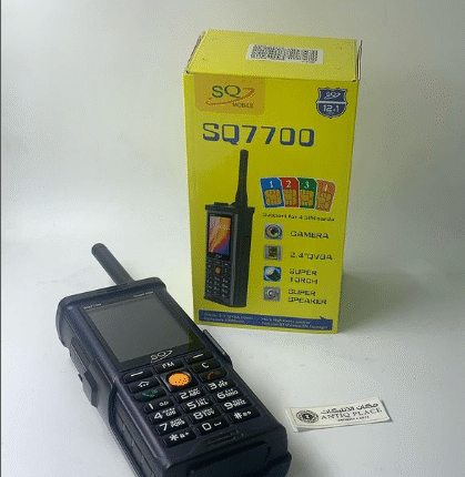 هاتف ب4 مداخل سيم كارد ومشغل راديو اف ام