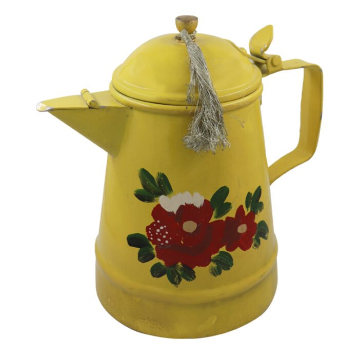 ⁦Antique Yellow old kett KETTLES⁩ - الصورة ⁦1⁩