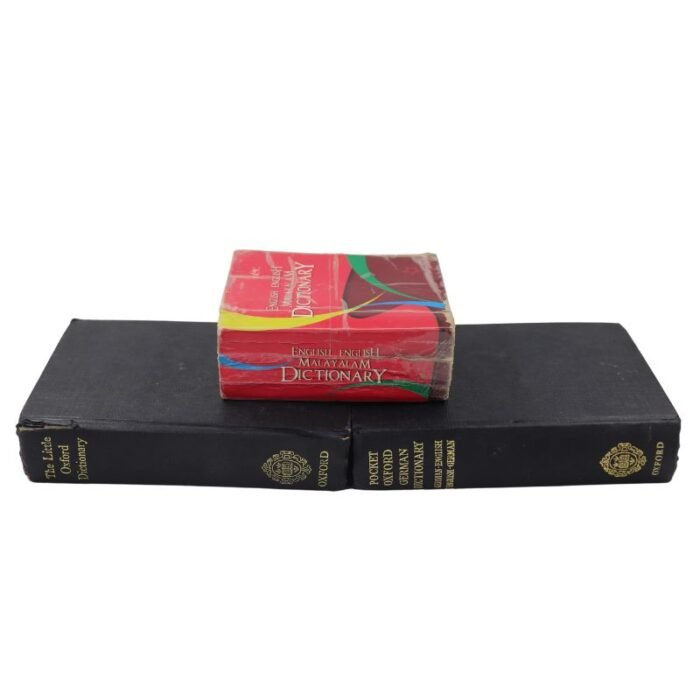 ⁦Antique old Xford dictionary 3pc⁩ - الصورة ⁦1⁩