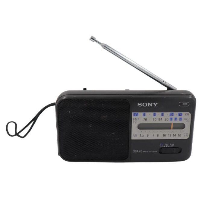 ⁦Antique old sony ICF-565 three band TV/FM/AM Radio black⁩ - الصورة ⁦1⁩