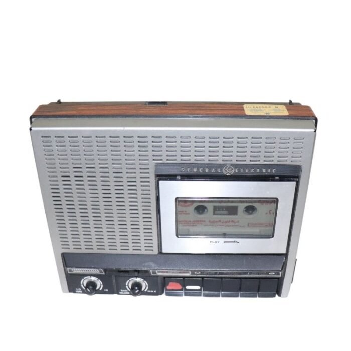 ⁦General Electric Cassette With Radio 3-5145B⁩ - الصورة ⁦1⁩
