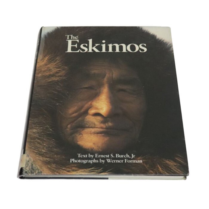 ⁦Old book titled The Eskimos⁩ - الصورة ⁦1⁩