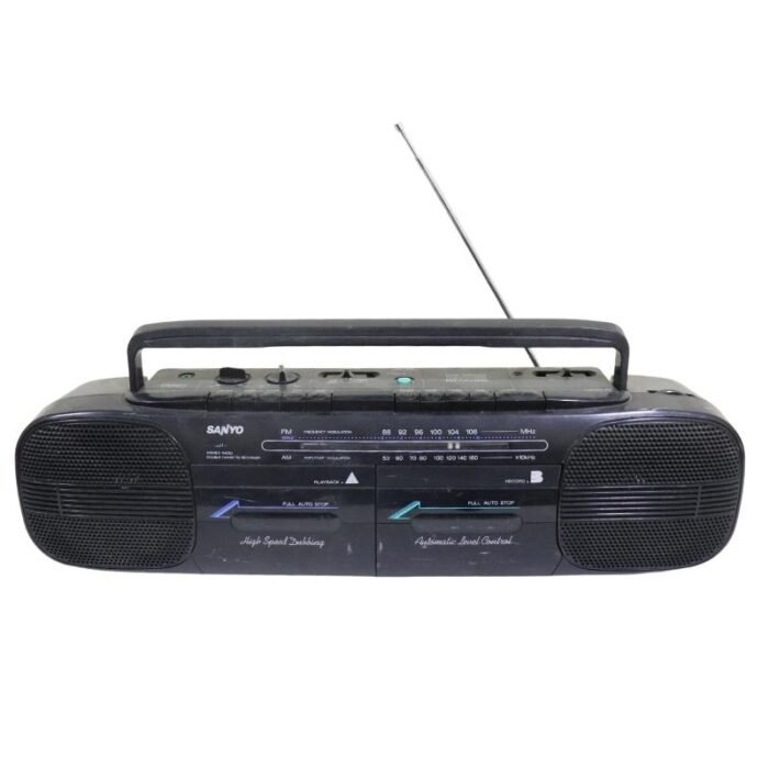 ⁦Sanyo MW-708 AM/FM Double Cassette Vintage Boombox⁩ - الصورة ⁦1⁩