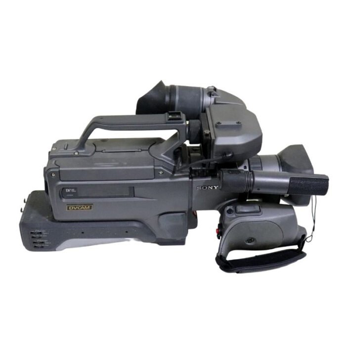 ⁦Sony DSR-200 DVCAM 3CCD with 20x Digital Zoom⁩ - الصورة ⁦4⁩
