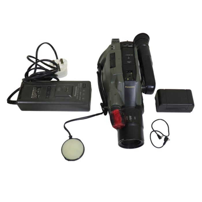 ⁦Vintage PanasonicVHSC NV-G100 Video Camera⁩ - الصورة ⁦1⁩