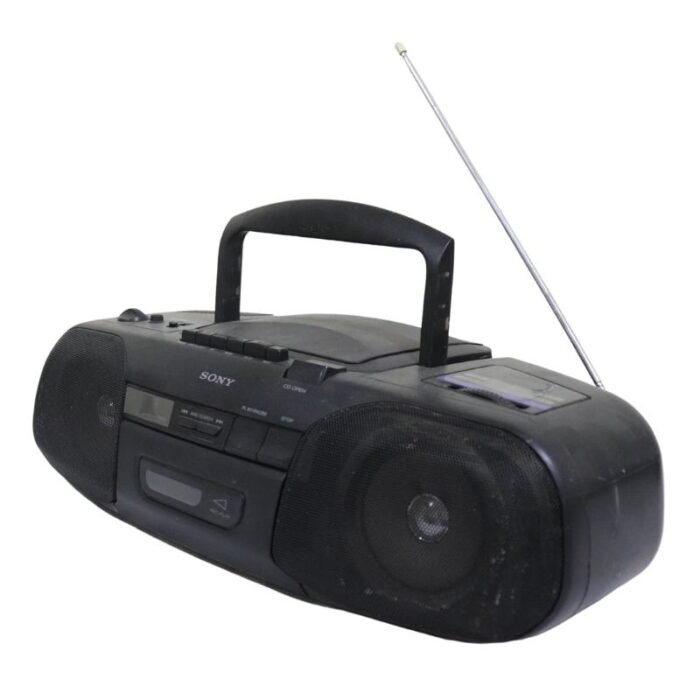 ⁦Vintage Sony CFD-8 AM/FM Cassette/CD Player⁩ - الصورة ⁦2⁩
