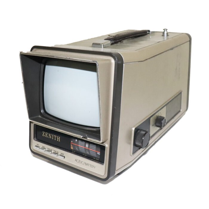 ⁦Zenith Black & White TV⁩ - الصورة ⁦1⁩