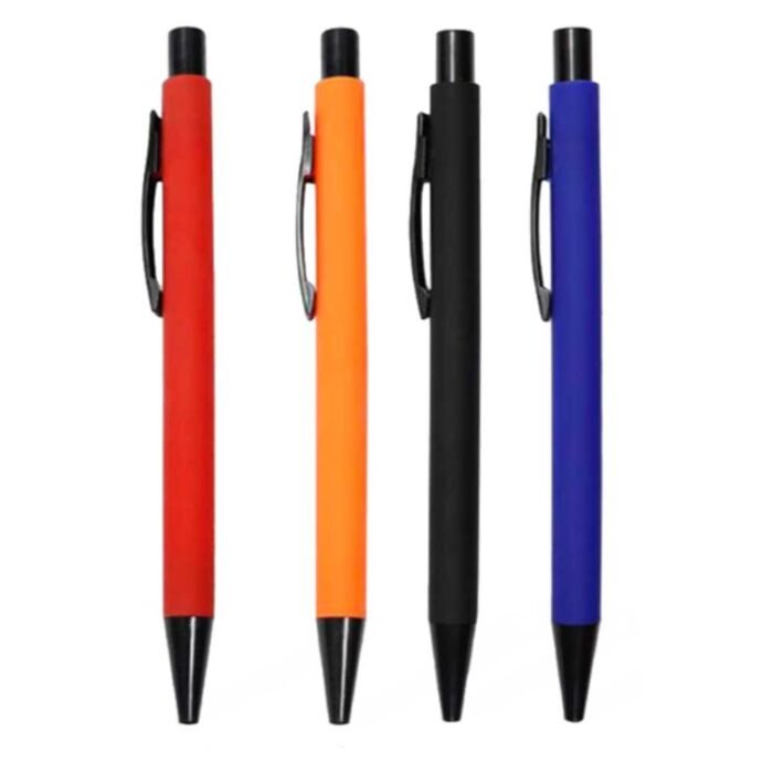 ⁦plastic pen⁩ - الصورة ⁦1⁩