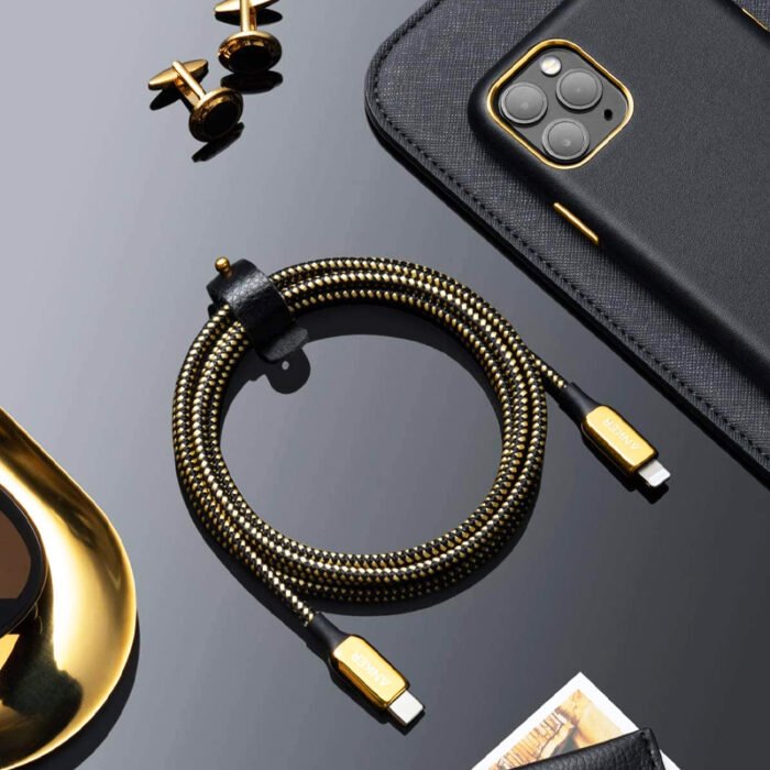 ⁦ANKER POWER LINE+ III USB-C TO LIGHTNING GOLDEN AGE USB CABLE⁩ - الصورة ⁦6⁩