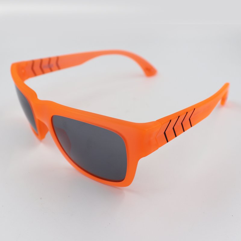 ⁦PUMA IGNITE 600 PU0038S 003 53 ORANGE SUNGLASS⁩ - الصورة ⁦2⁩