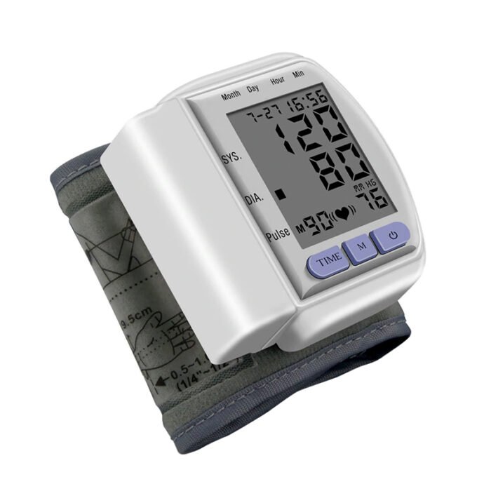 ⁦WRIST WATCH CK 102S BLOOD PRESSURE MONITOR⁩ - الصورة ⁦1⁩